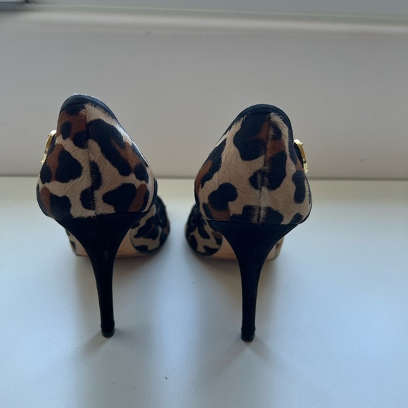 Leopard print gorgeous Luciano Padovan heels in like new condition. Size 39.5 - Picture 6 of 6